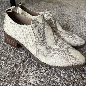 Lucky Brand Womens Leather Snake Print Slip On Heel Loafer Shoes 6.5M